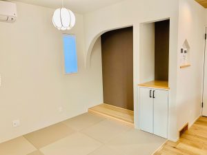 japanese-style room.